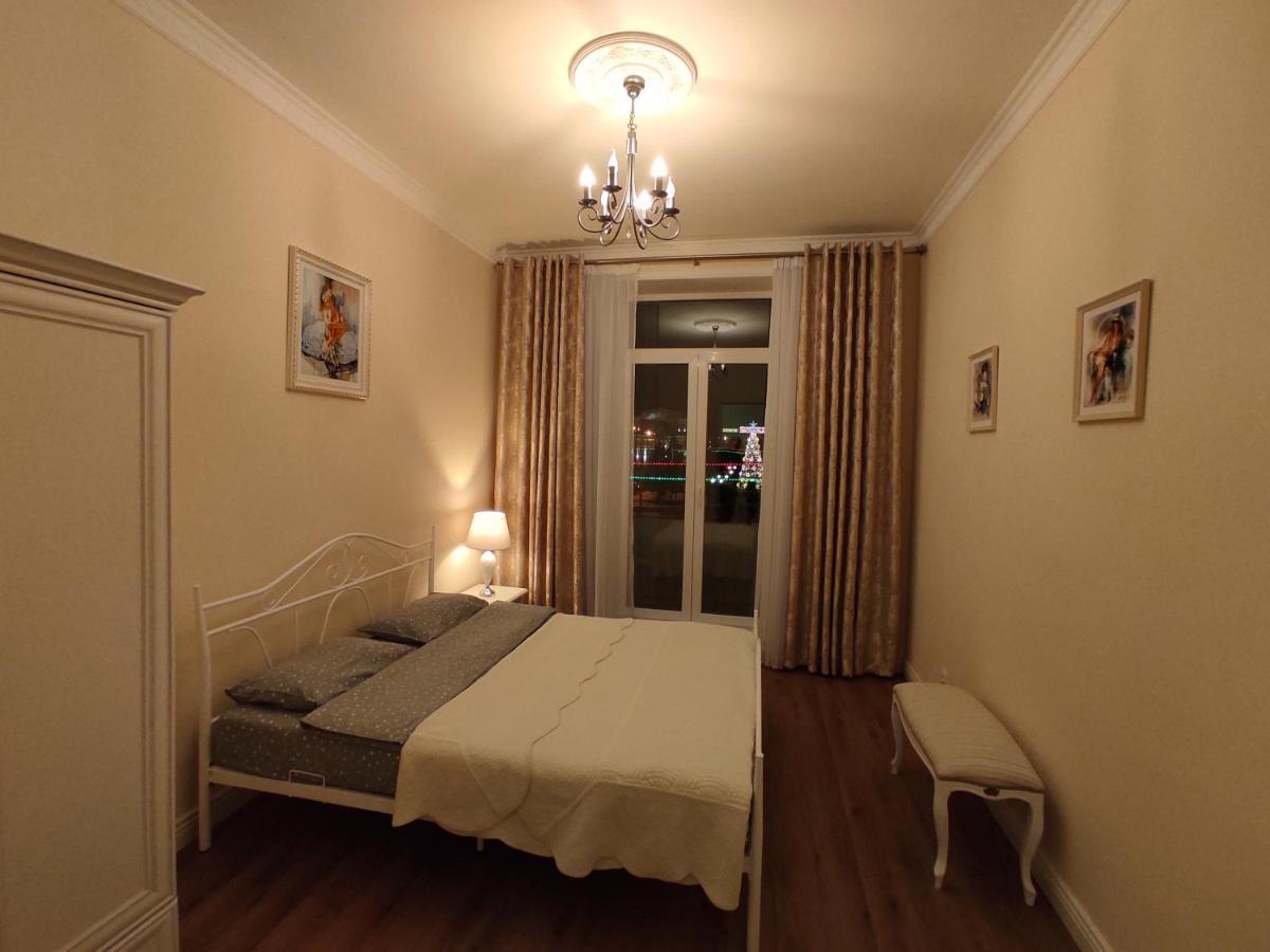 Apartment in the city center Gomel Exteriör bild