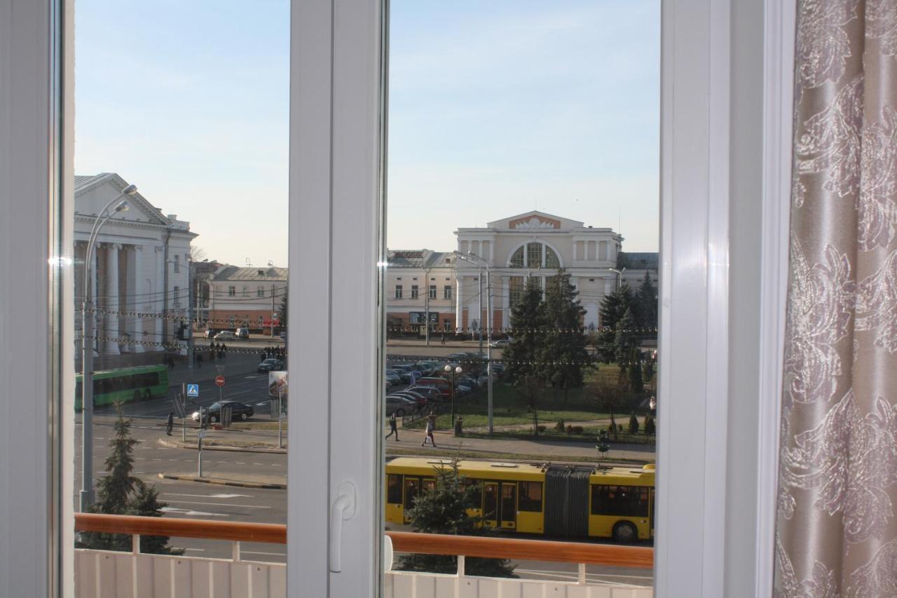 Apartment in the city center Gomel Exteriör bild
